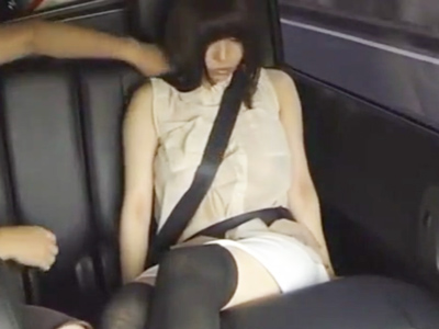 【エロ動画】爆乳ドM女を車内で愛撫！おマンコが敏感になってきたので、今度は野外露出からの野外セックスで種付けファック！
