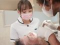 【エロ動画】超美人の巨乳歯科衛生士・蓮美クレアにいきなりチンコを触られてフェラチオスタート…そのまま騎乗位・バックでマンコを突きまくる本格派セックスに…